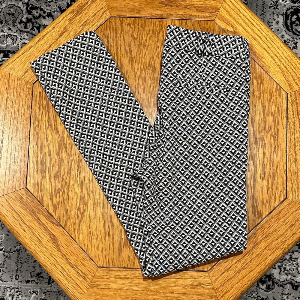 *JOHN HOLDEN* Black x White Patterned Stretch Pants Size 28